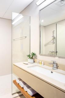 Silkhaus Spacious Studio in Heart of DIFC - Dubai - 3