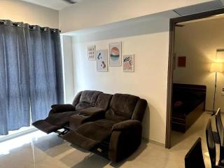 Home Like Getaway with Netflix - 6