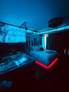 Love Room Secret-private jacuzzi spa & cinéma Bucuresti - Voluntari - 6