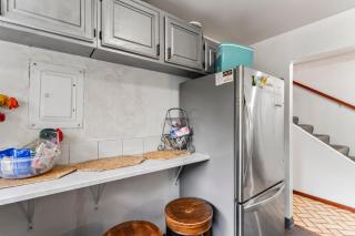 Compact But Cozy Too - Anchorage - 2