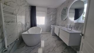 Meerblick Villa mit Terrasse, Pool und kostenlosen WLAN neu renoviert - 4