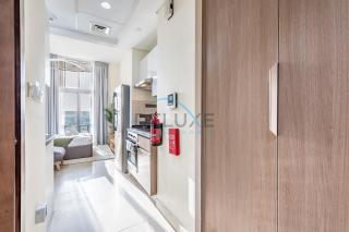 Gorgeous Studio Apartment in Azizi Star, Jebel Ali by Deluxe Holiday Homes - Dubai - 1