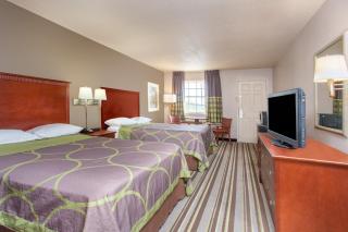 Super 8 by Wyndham West Monroe - 2