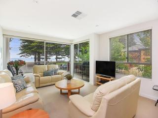 Breeze Beachfront Apartment - Victor Harbor - 8