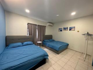 Blue cottage A'Famosa resort villa with pool ktv - 5