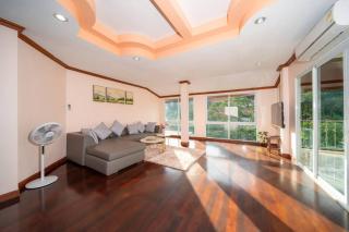 3 plus 1BR Ocean Breeze Villa 'Brad House Patong' - Patong Beach - 8