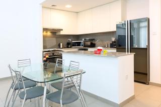 Gone back 571 noor townhouse - 4