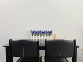 18# Cozy Retreat's Wifi - Mount Austin, JB - 1