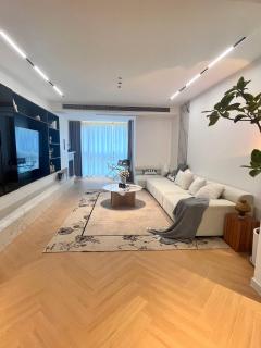 Eastern Hub - Bund Branch Designer Open Kitchen Super Large Sofa Deluxe Three Room - Shanghai - 7