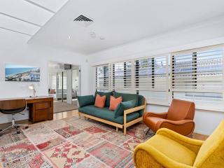 Beach Side Bliss Mermaid beach, 3bd - Heated Pool - Gold Coast - 8