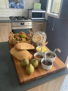Anglers Adventure Paradise Cabin BNB Wifi Parking - Turangi - 9