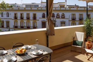 PyL Apto Centro junto Catedral Terraza privada - Sevilla - 1