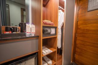 Charli Hotel Jeddah - 3