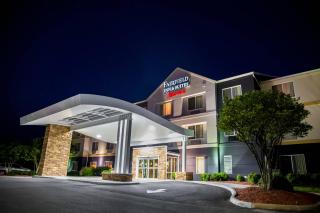 Fairfield Inn & Suites Fredericksburg - Fredericksburg - 0