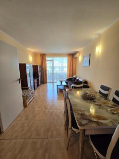 Apartment in Central Plaza - 1