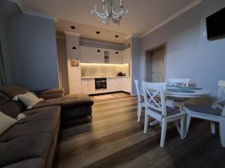 Alpine Sunrise Residence - Brasov Old Center - Braşov - 1