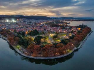 Cozyio- Ioannina City Center, Luxury Accommodation - 5
