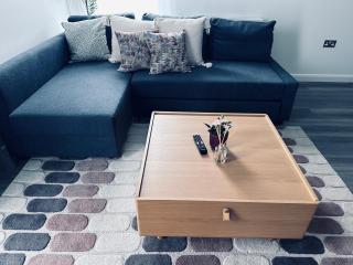 FEMALE ONLY - ENSUITE PRIVATE ROOM IN Hillingdon - 3