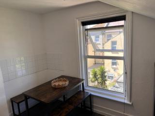 Second Floor 3 bedroom flat in the town centre - Eastbourne - 7