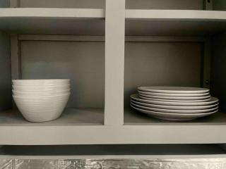 Agradable depto con estacionamiento y portón eléctrico - 2