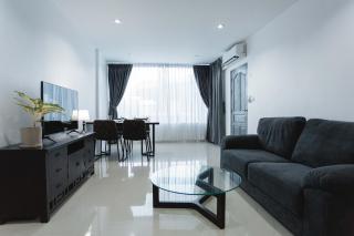 The One Apartment - 2