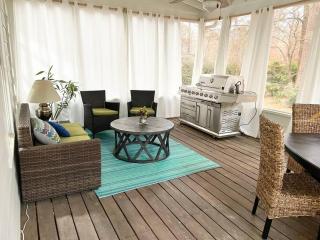 Colonial Stay- 7 BR-up to 14 Guests - Roswell - 2
