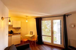 Charmant Studio Moderne et lumineux 1min gare - 3