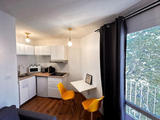 Charmant Studio Moderne et lumineux 1min gare - 2