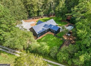 Alpharetta Home-5Brooms-6Bds-12Guests - 5