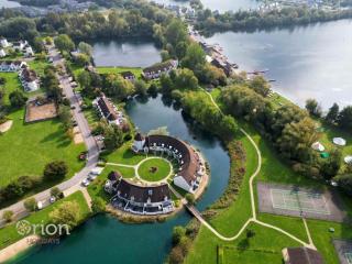 Isis Lakes 67, Wren Lodge - 7