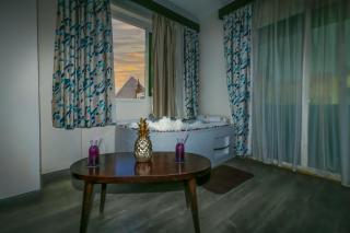 Pyramid Edge Hotel & Exclusive Pyramids View Rooftop - Il Cairo - 2