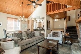 Mammoth Gateway Village #3 - 3 Bed + Loft, Sleeps 10, Private Hot Tub - Mammoth Lakes - 9