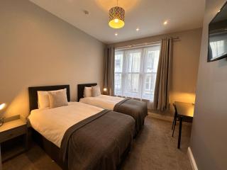 Spilman Hotel Apartments - Carmarthen - 8