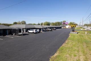 Budget Inn Columbus - 4