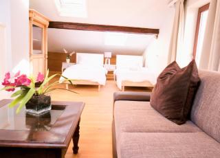 Neu! Moderner bayrischer Flair vor Pilatushaus - Oberammergau - 9