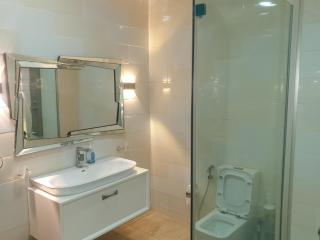 Luxroy Apartments - 1