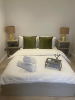 Luxury double room in modern renovated house - Catford - 1