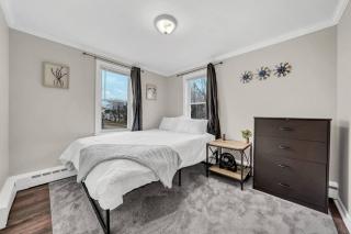 Perfect Location and Fast Wi-Fi Heart of Village - Hamburg - 0