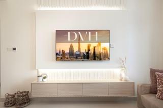 Lux Sky Residence, Burj Crown, Opera Boulevard View by Dubai Mall - 1