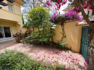 Golf Villa in Marbella, Frontline Golfvilla in RioReal Golf - 1