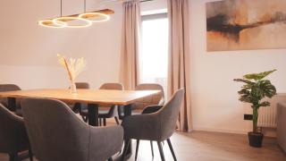 140qm Luxuriöses Penthouse mitten in Schwäbisch Gmünd, 70qm Dachterrasse & Top-Lage, mit WHIRPOOL, Jetzt buchen! - 3