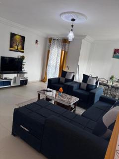 Makeena Berry Cosy Mboa - CHLOE - Douala - 0