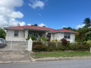 Chandler Homestay - Saint Philip - 0