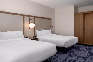 Fairfield by Marriott Inn & Suites Waycross - 4