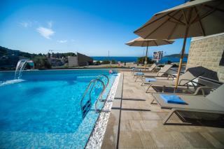 Exclusive Hotel - 6