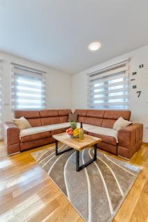 Apartman Andjela12 - Ocka Gora - 0
