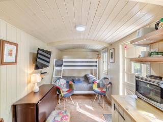 Joseph's Hide - Uk43570 - 4