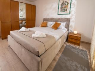 Apartment Point - Two Bedroom Apartment with Balcony - Pula - 5