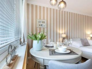 Aleyna Comfortable holiday residence - Westerland - 2