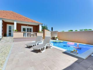 Meri Comfortable Holiday Residence - Benkovac - 8